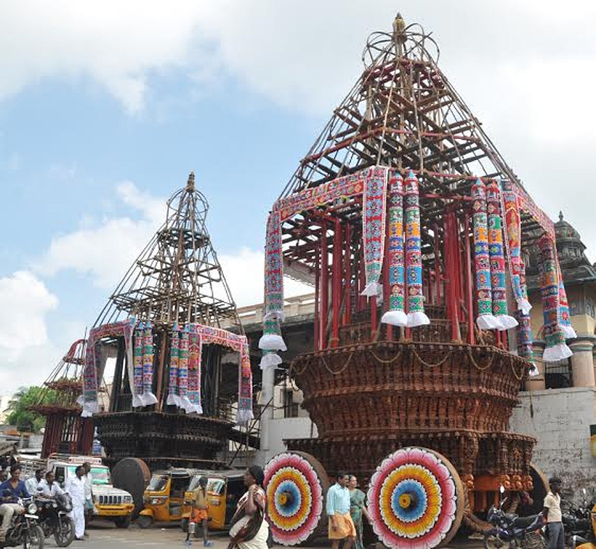 சிதம்பரம் ஸ்ரீநடராஜர் கோயிலில் நாளை தேரோட்டம்!