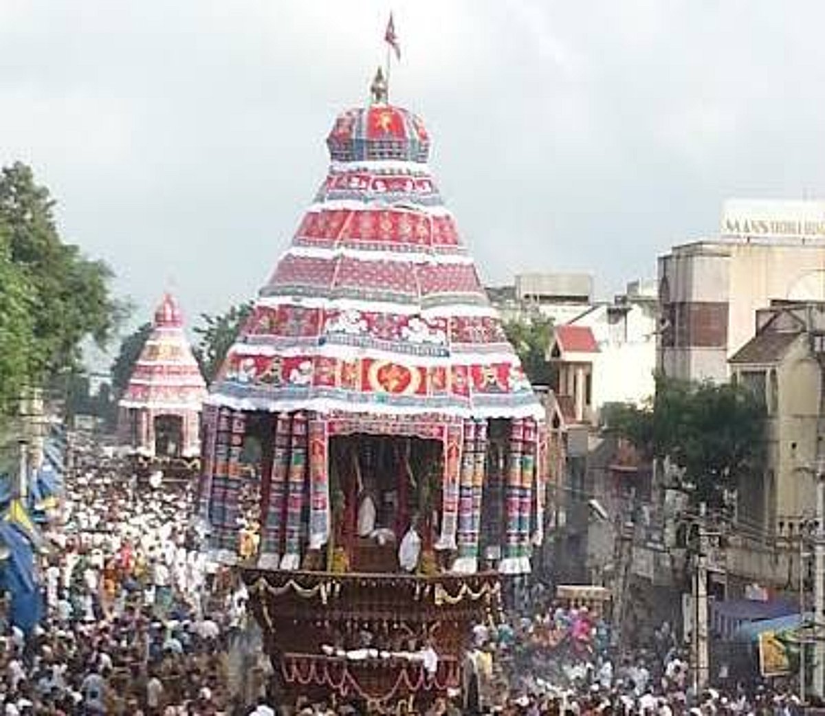 சிதம்பரம் ஸ்ரீநடராஜர் கோயில் தேரோட்டம்!