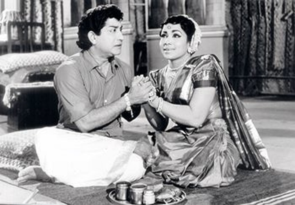 சிரிப்பு தேவதை