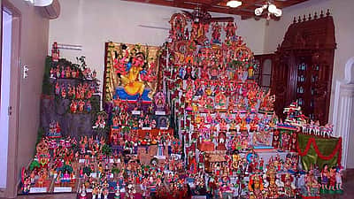உங்கள் வீட்டு கொலு ஜொலி ஜொலிக்க வேண்டுமா?