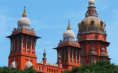 பேருந்து கட்டணம் - 4 மாதங்களில் முடிவெடுக்க உத்தரவு 