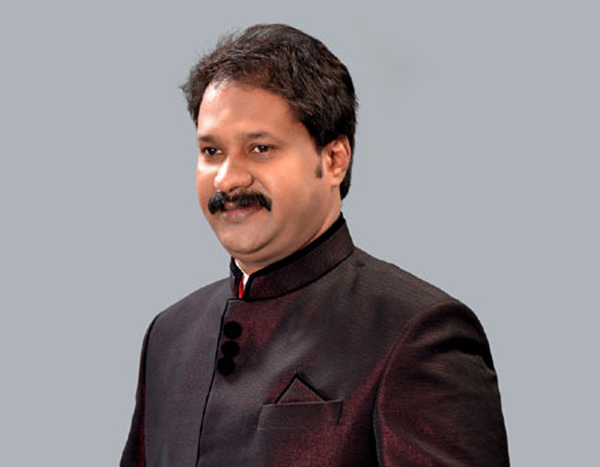 33 வயதில் கல்லூரி முதல்வர்! வாழ்க்கையில் முன்னேற துணிச்சல் வேண்டும்!