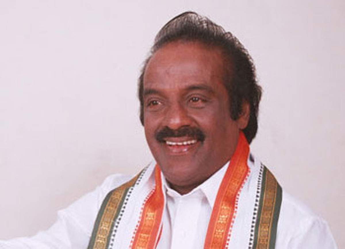 இந்தியாவில் அதிக வருமானம் ஈட்டும் 20 எம்எல்ஏக்களில் 4வது இடம் பிடித்தத் தமிழர்