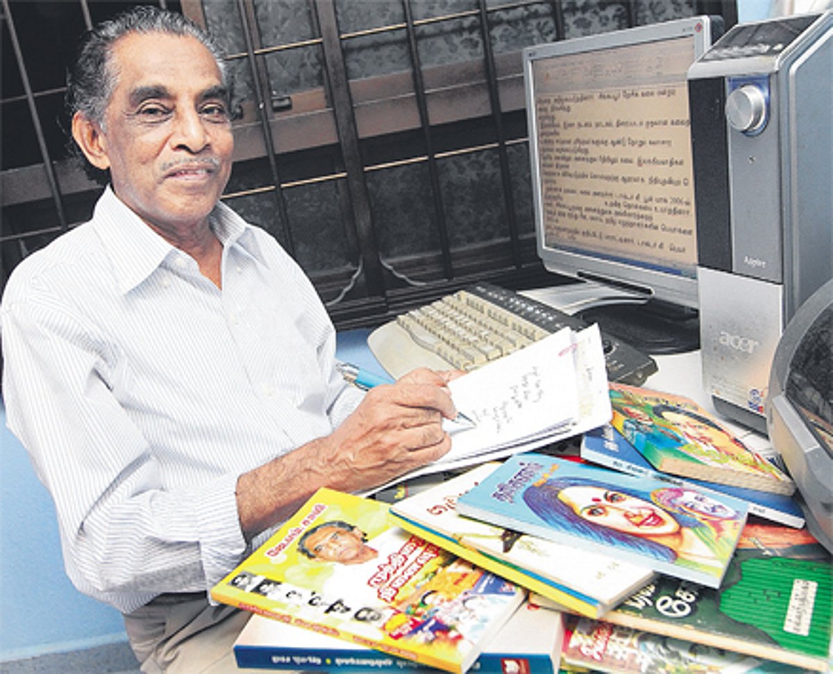 தமிழ் வம்சாவளி எழுத்தாளர் ஜே.எம்.சாலிக்கு தென்கிழக்கு ஆசிய இலக்கிய விருது