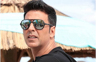 அக்ஷய் குமார், சாய்னாவை கண்டித்து மாவோயிஸ்டுகள் துண்டுப் பிரசுரம்