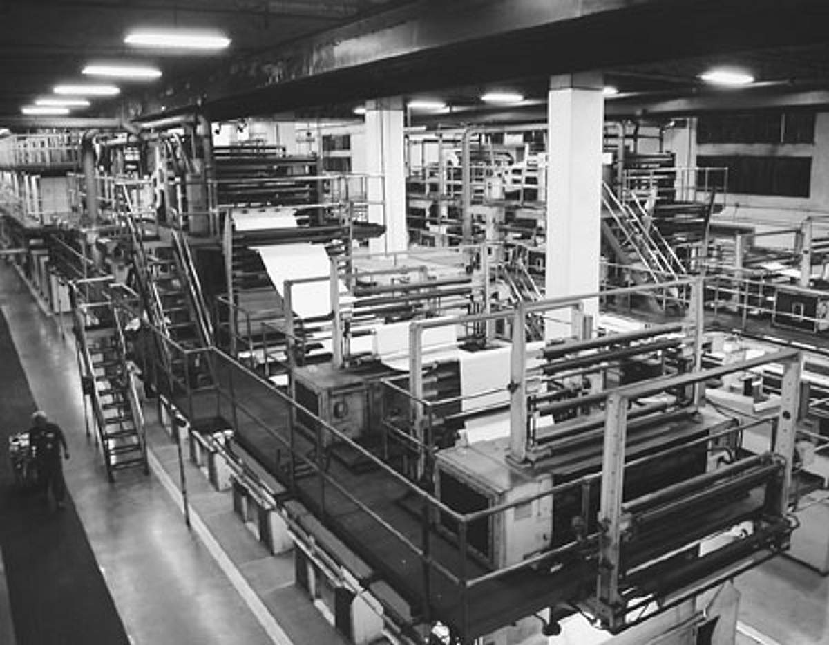 எழுதுபொருள் மற்றும் அச்சுத்துறையில் வேலை