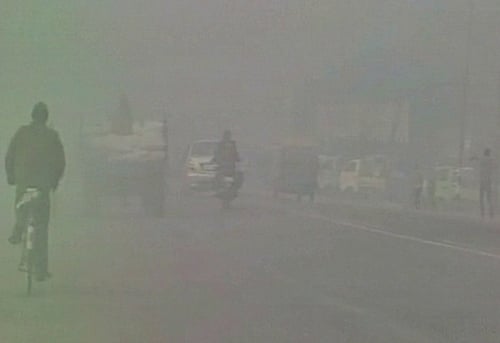 கடும் பனிமூட்டம்: மொராதாபாத்தில் உள்ள பள்ளிகளுக்கு ஜன.3-ம் தேதி வரை விடுமுறை அறிவிப்பு