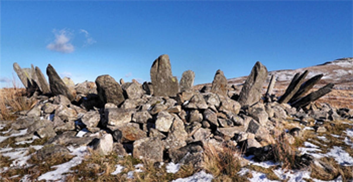 அத்தியாயம் 16 - நடுகற்கள் வகைகளும் வகைப்பாடும் - 9