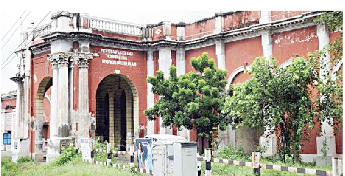 ராயபுரம் ரயில் நிலையத்தை முனையமாக மாற்றுவதில் தீவிரம்