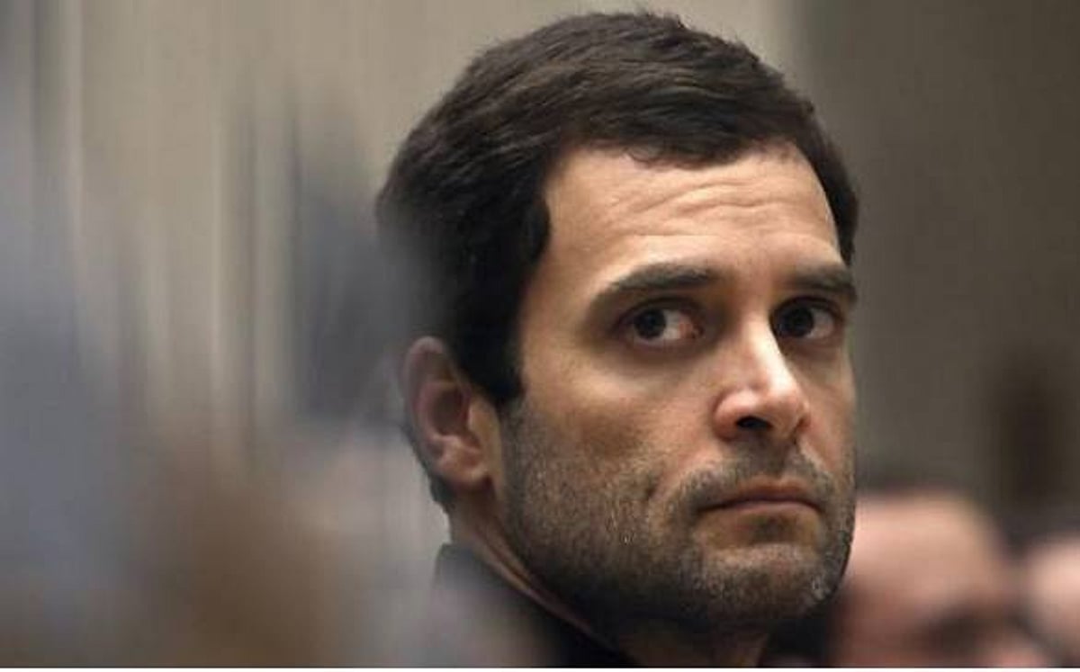 புதுச்சேரியில் வெள்ளத்தினால் பாதிக்கப்பட்ட இடங்களை பார்வையிட்டார் ராகுல்காந்தி