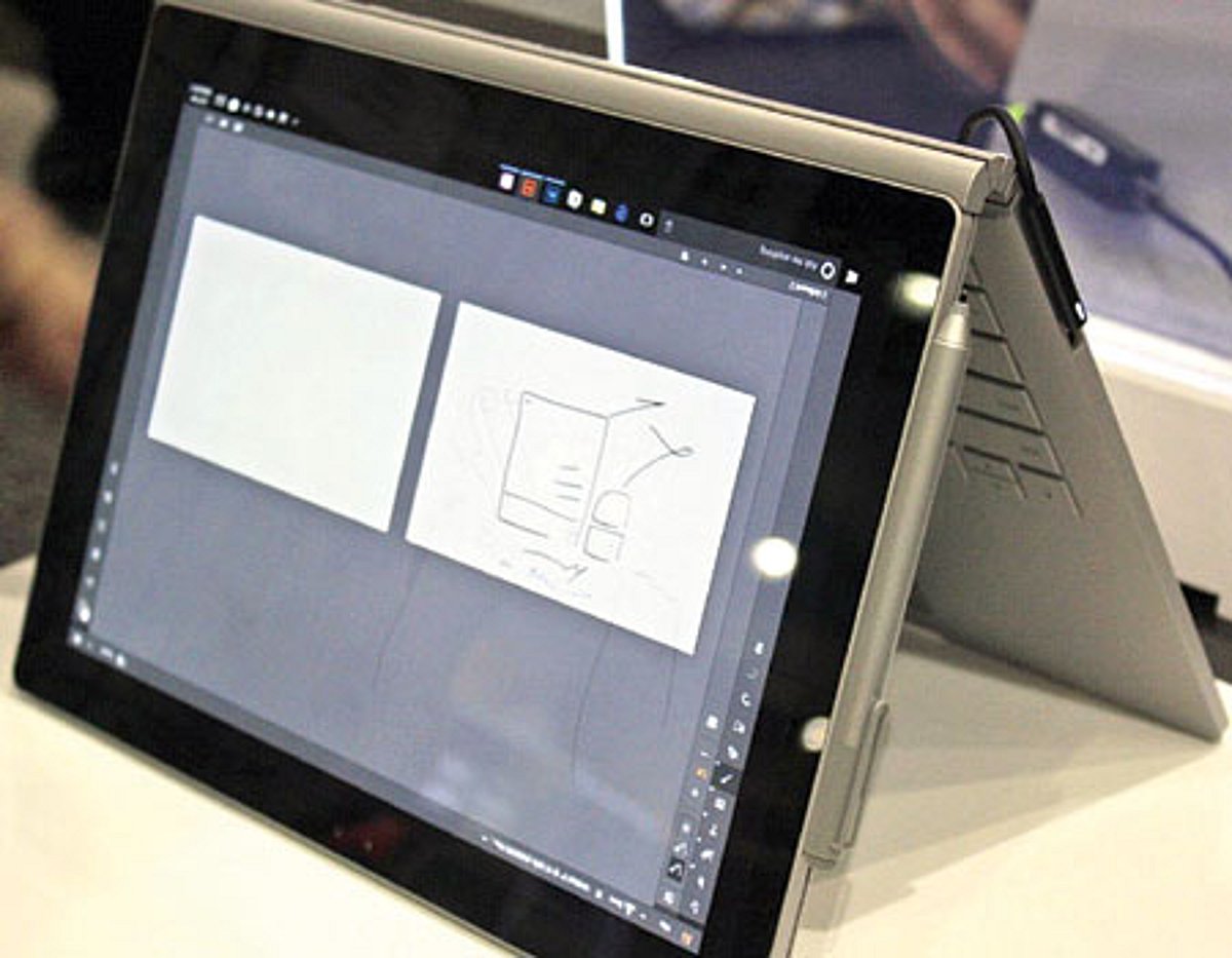 மைக்ரோசாப்ட்டின் புதிய மடிக்கணினி - சர்ஃபேஸ் புக்!