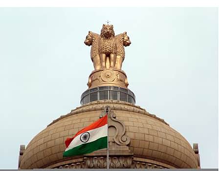 இந்திய தூதரக அதிகாரி மீதான நடவடிக்கை: பாகிஸ்தானுக்கு கடும் கண்டனம்