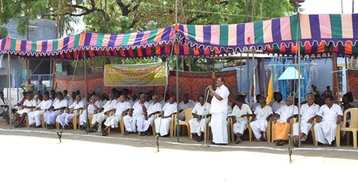 சேரன்மகாதேவியில் விவசாயிகள் உண்ணாவிரதம்