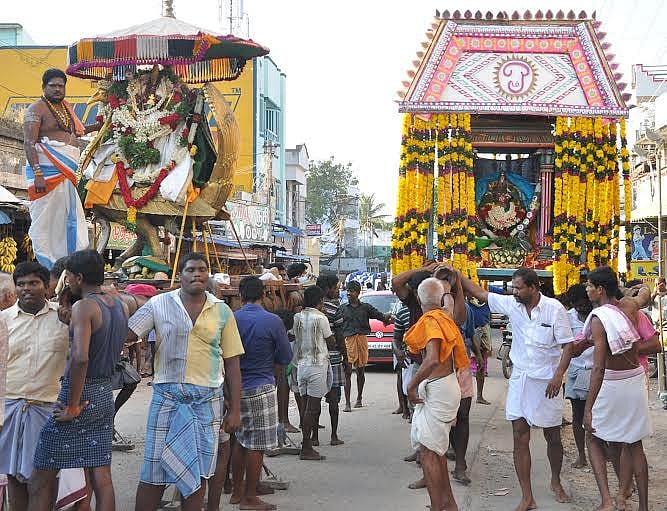 பங்குனி உத்திரம் : திருச்செந்தூரில் வள்ளி திருக்கல்யாணம்