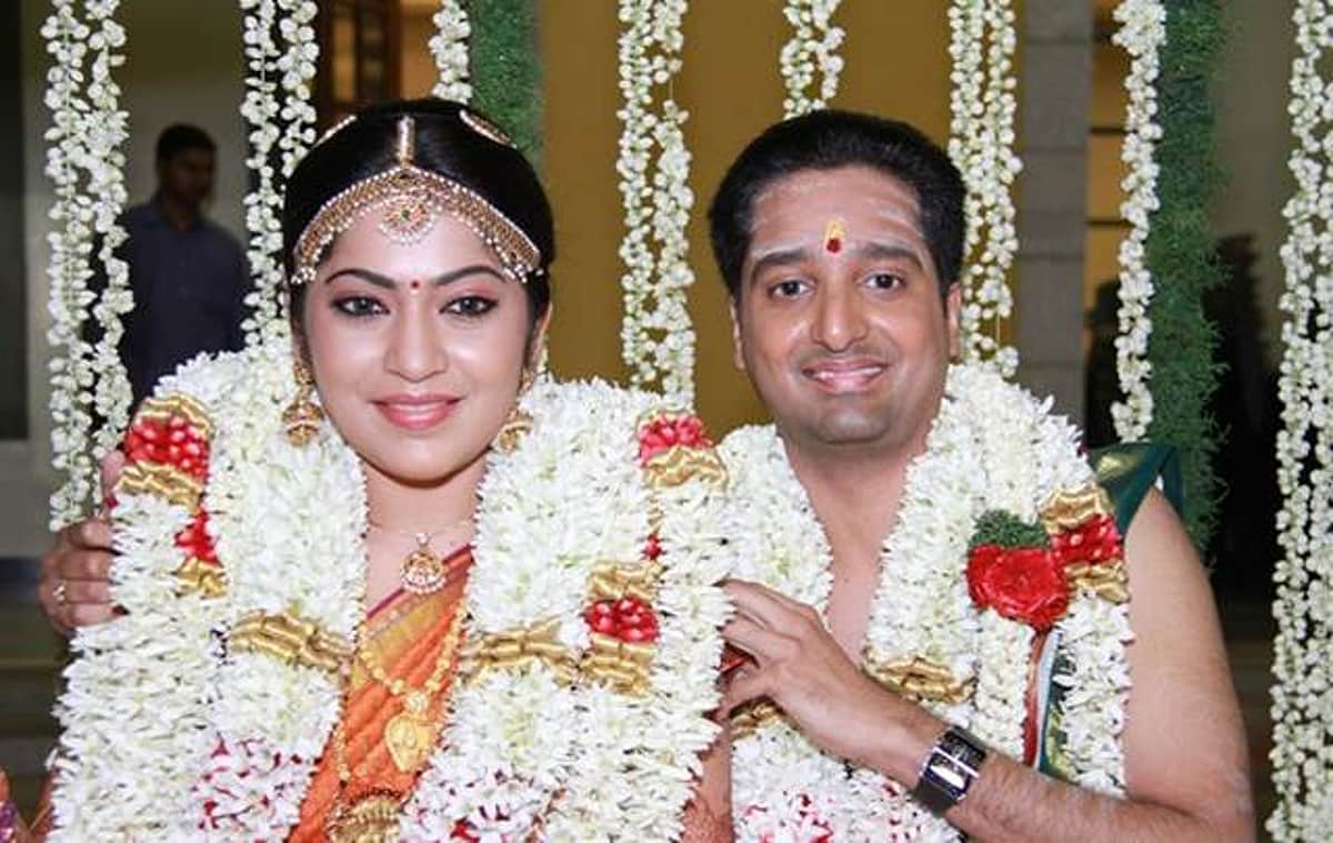 திருமண உறவு முறிந்தது: விஜய் டிவி தொகுப்பாளர் ரம்யா அறிவிப்பு