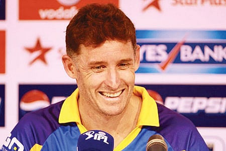 தோனி இனி இஷ்டம்போல் விளையாடலாம்: மாஜி ஆஸி., மைக் ஹஸ்ஸி புகழாரம்