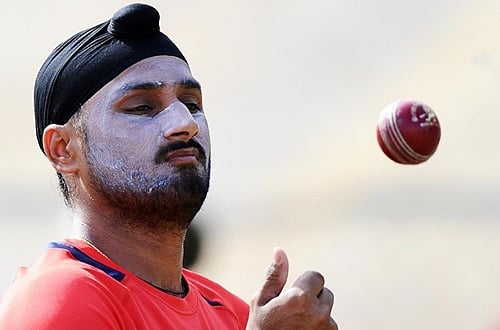 ஹர்பஜனை ஏன் ஆஸ்திரேலியா தொடருக்குத் தேர்வு செய்யவில்லை? : டபிள்யூவி ராமன் கேள்வி