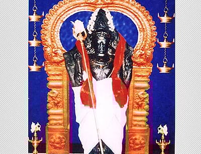 உங்கள் வாழ்வில் திருப்பங்களை காண வேண்டுமா? ஹஸ்த நட்சத்திர யோக பைரவரை வணங்குங்க!