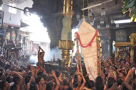 சிதம்பரம் ஸ்ரீநடராஜர் கோயிலில் கொடியேற்றம்! திரளான பக்தர்கள் பங்கேற்பு