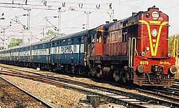 வருவாய், தத்கல் பதிவில் 
தெற்கு ரயில்வே முதலிடம்