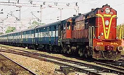 வருவாய், தத்கல் பதிவில்
தெற்கு ரயில்வே முதலிடம்