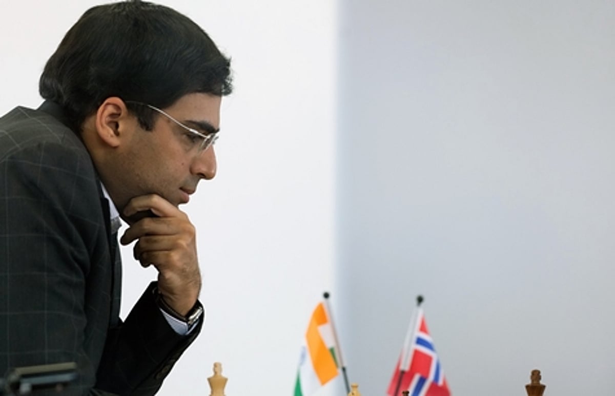 விஸ்வநாதன் ஆனந்த் அபார வெற்றி; பரபரப்பான கட்டத்தில் இறுதிச் சுற்று!