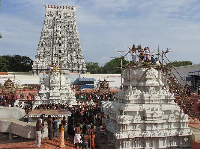 திருச்செந்தூர் முருகன் கோவிலில் ஆனி வருஷாபிஷேகம்