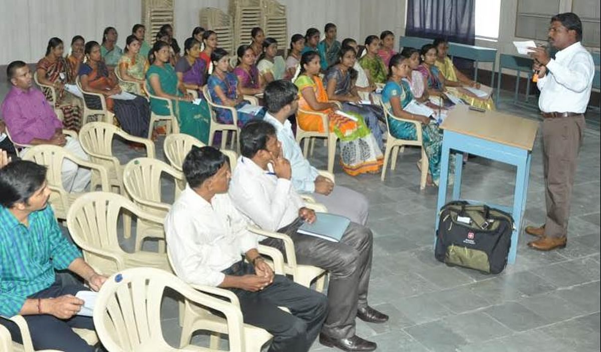 கே.ஐ.டி. பேராசிரியர்களுக்கு புத்தாக்கப் பயிற்சி