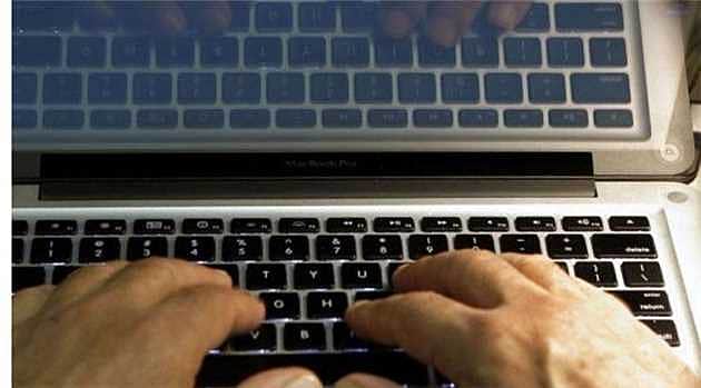 ஆபாச தகவல்கள் அடங்கிய 4,000 இணையதளங்களுக்கு பூட்டுப்போட்டது சீனா