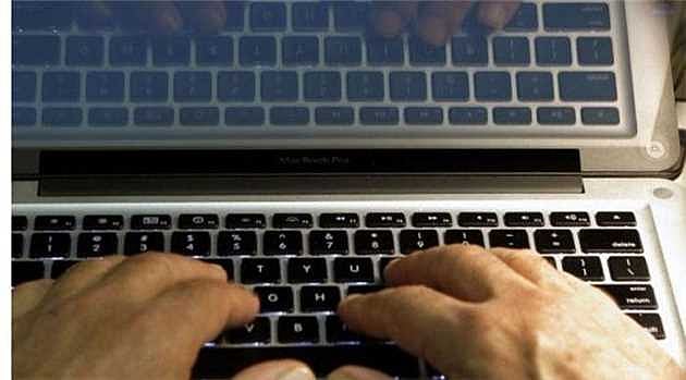 ஆபாச தகவல்கள் அடங்கிய 4,000 இணையதளங்களுக்கு பூட்டுப்போட்டது சீனா