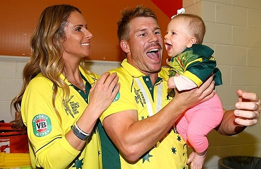 இந்தியாவுக்கு மனைவி, குழந்தைகள் வருவார்களா? டேவிட் வார்னர் கருத்து