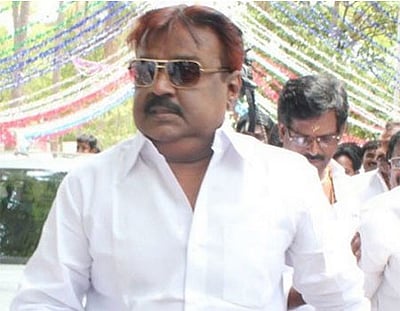 வதந்திகளை நம்பவேண்டாம்... விஜயகாந்த் நாளை தொண்டர்களை சந்திக்கிறார்!