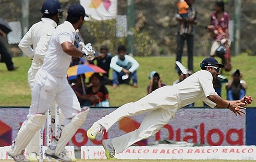 8 கேட்சுகள் பிடித்து ரஹானே உலக சாதனை! (வீடியோ)