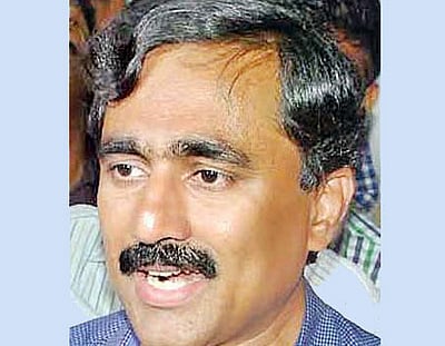 கலாம் சிலையை அகற்ற வேண்டும்: பொன்ராஜ்