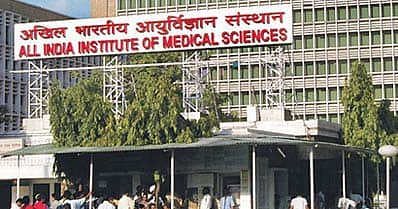 2015-16ல் 1.5 லட்சம் அறுவை சிகிச்சைகள் செய்து எய்ம்ஸ் சாதனை: ஜே.பி. நட்டா