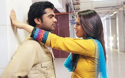 கடவுளுக்கு நன்றி: பெருமூச்சு விடும் சிம்பு! வாலு என்றைக்கு ரிலீஸ்?