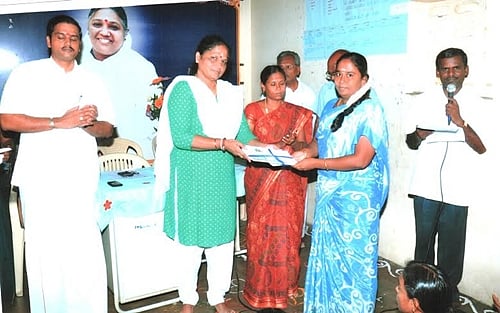 குடும்ப பொருளாதார வளர்ச்சிக்கு திறன் மேம்பாட்டுப் பயிற்சி, கடின உழைப்பு அவசியம்