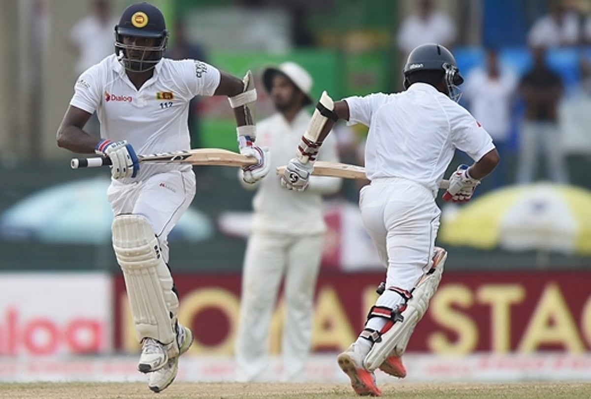 இலங்கை அணி 249/6; பரபரப்பான கட்டத்தில் கடைசி டெஸ்ட்!