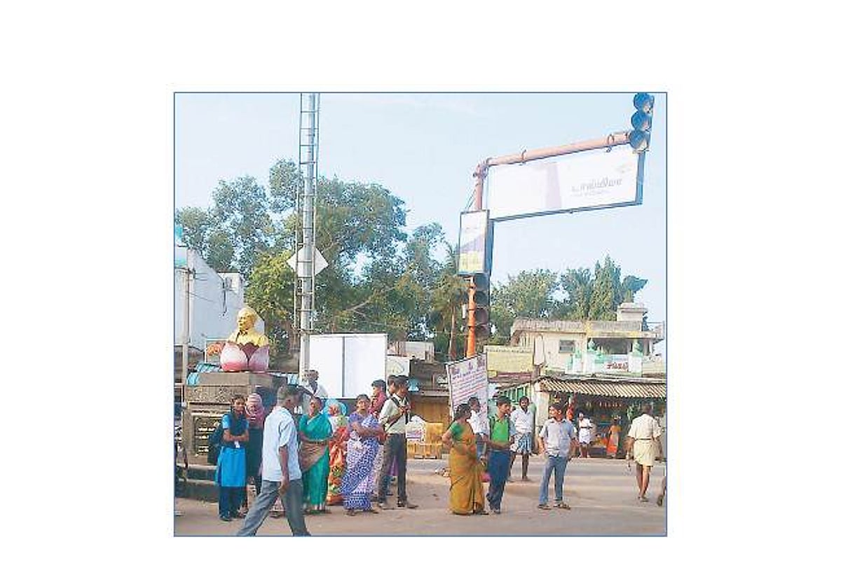 காட்சிப் பொருளான தானியங்கி சிக்னல்கள்