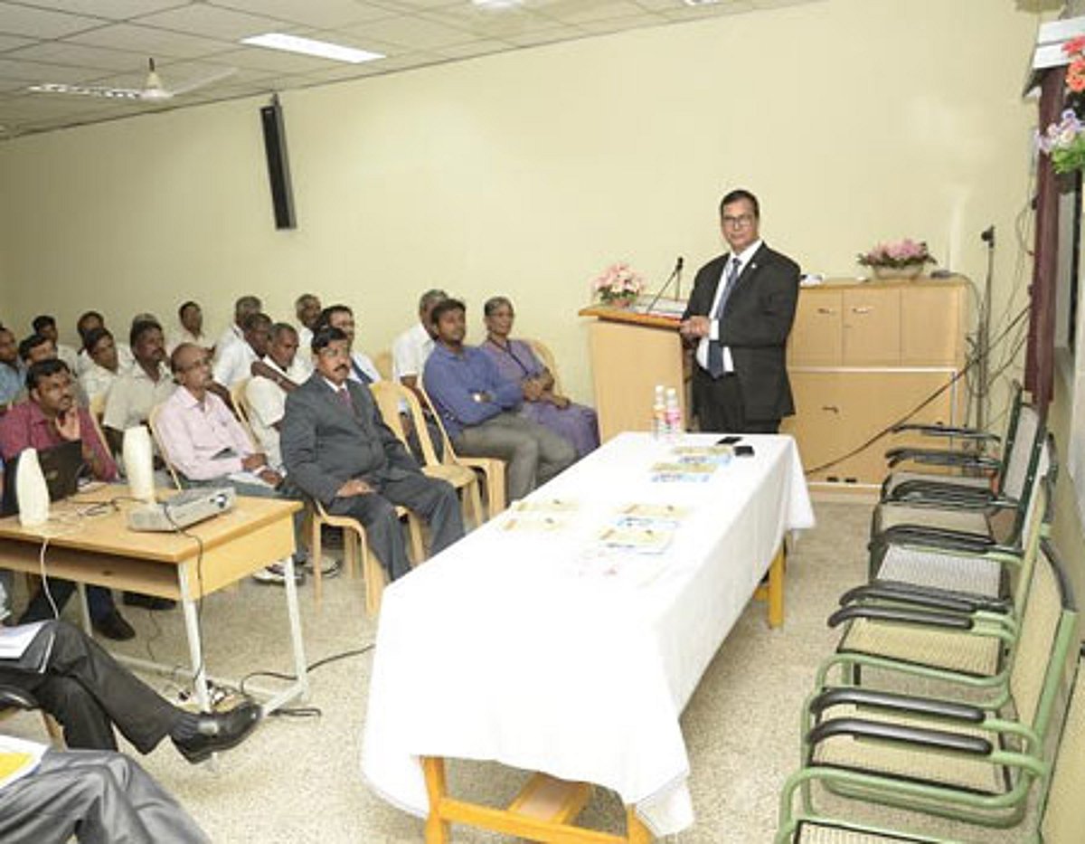 விருதுநகரில் பாண்டியன் கிராம வங்கியில் நவீன பணபரிமாற்றம் குறித்த விழிப்புணர்வு நிகழ்ச்சி