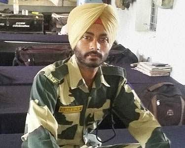 பாகிஸ்தானின் தாக்குதலில் காயமடைந்த ராணுவ வீரர் பலி!