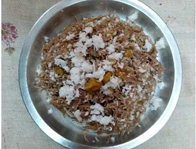 சிவப்பரிசி இடியாப்பம்