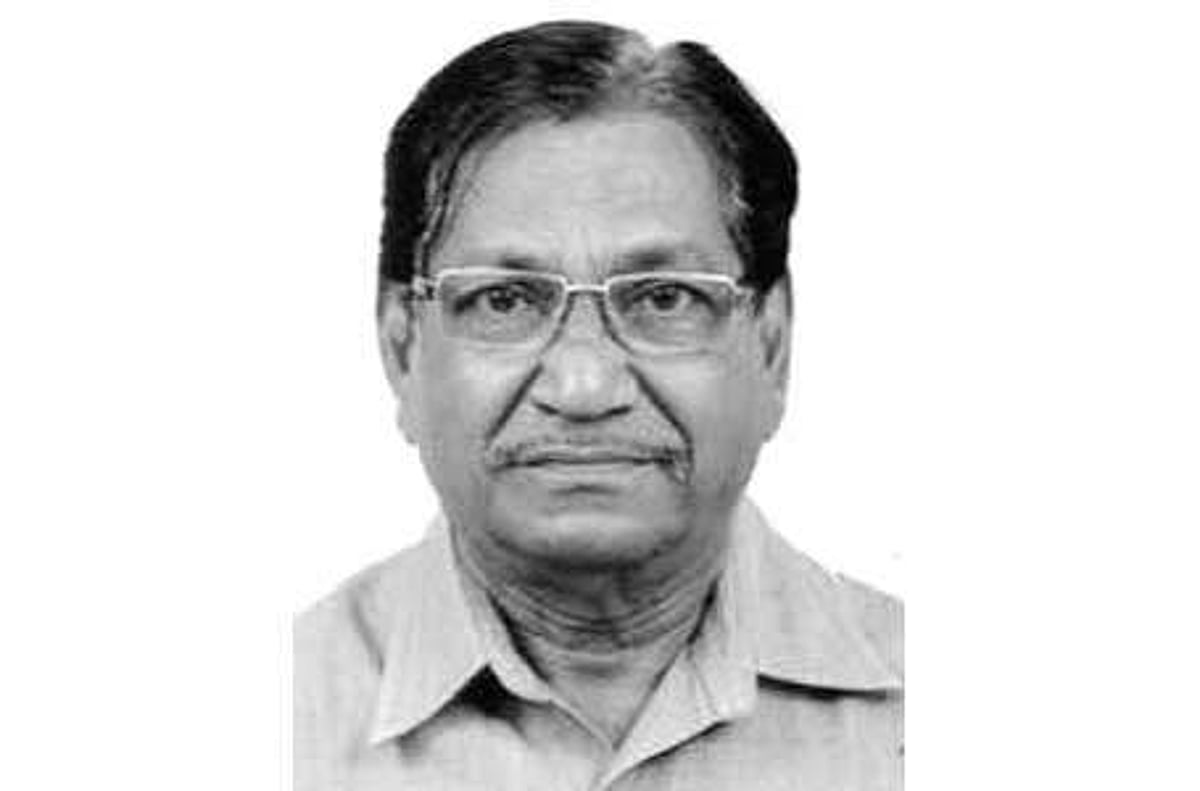 காதற்ற ஊசியும் வாராது...