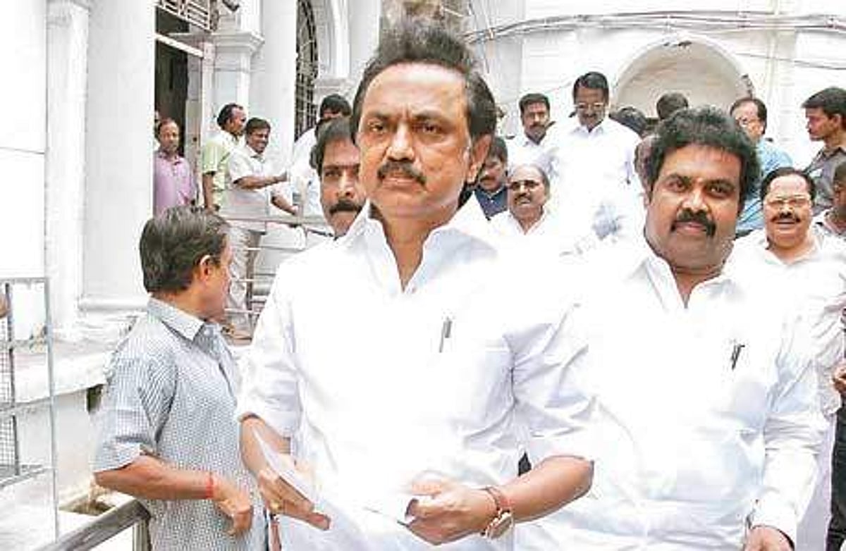 புதுச்சேரி சட்டப்பேரவையில் குழுக்களை அமைக்க ஸ்டாலின் வலியுறுத்துவாரா? அதிமுக கேள்வி