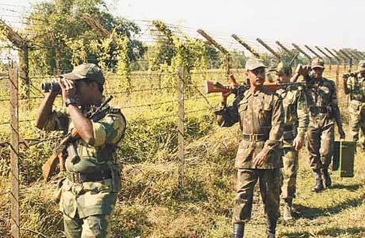 ஜம்மு-காஷ்மீரில் உள்ளாட்சித் தேர்தலை சீர்குலைக்க 300 தீவிரவாதிகள் திட்டம்: ராணுவம் எச்சரிக்கை