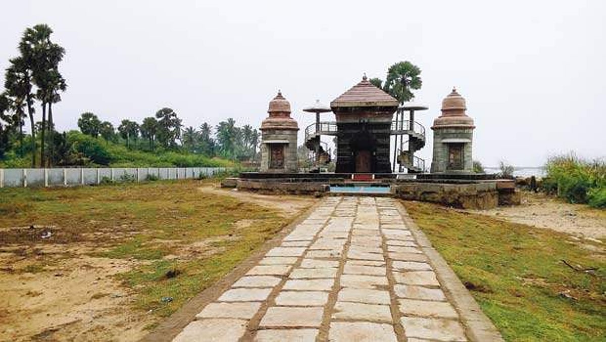 பொலிவிழந்து வரும் பூம்புகார் சுற்றுலாத் தலம்