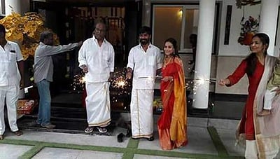 ரஜினியும் கமலும் எப்படி தீபாவளி கொண்டாடினார்கள் தெரியுமா?