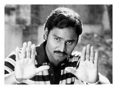 எனக்குத் தெரிஞ்ச ஒரே டெக்னிக்கல் கதை சொல்றதுதான்!