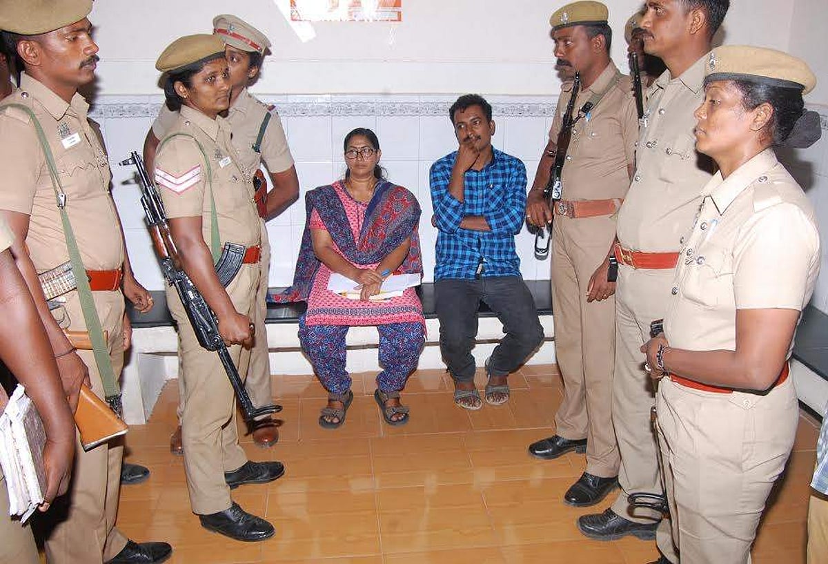 குற்றப்பத்திரிக்கை தாக்கல் செய்வதில் தாமதம்: இரு மாவோயிஸ்டுகள் காவல் நீட்டிப்பு