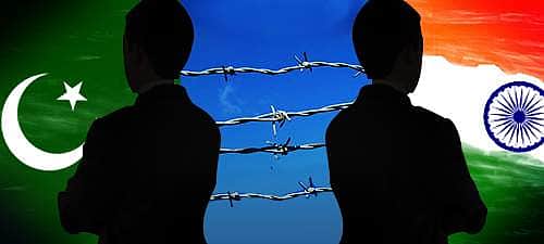 சுஷ்மா - குரேஷி இடையேயான பேச்சுவார்த்தை ரத்து: மத்திய அரசைக் குற்றம்சாட்டும் பாகிஸ்தான்